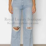 Edge Appeal Knee-Slit Distressed Denim Jeans